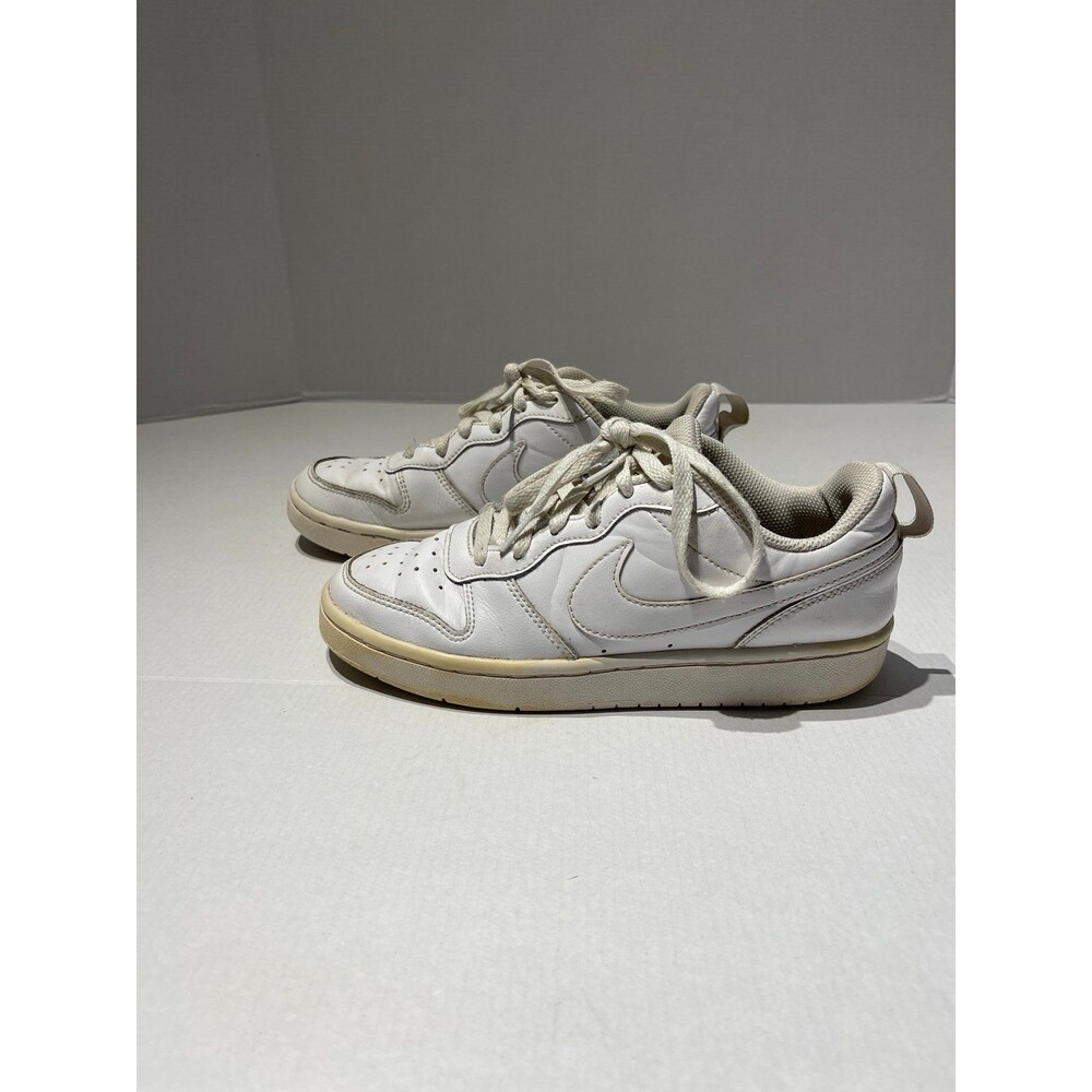 Nike Unisex Kids Court Borough Low 2 White Sneakers Size 4.5Y